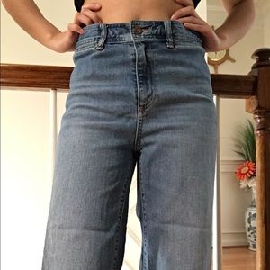 GAP High Rise Wide Leg Crop